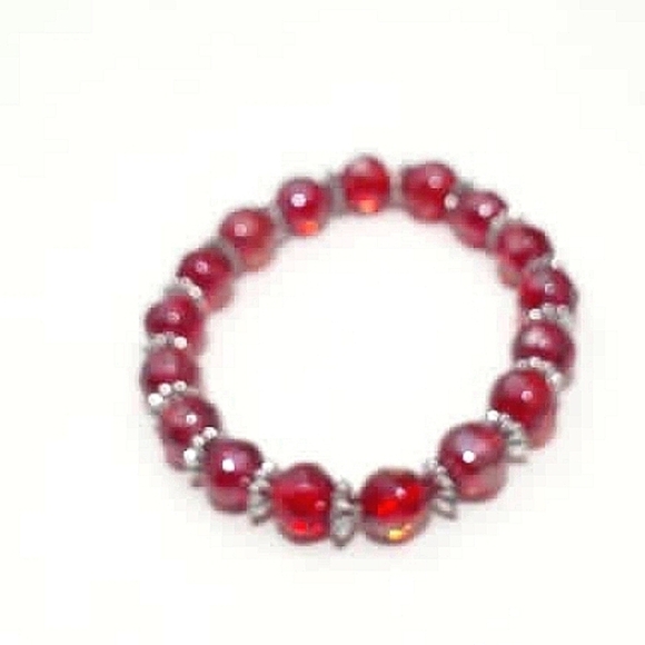 4/$20 Red Glass Bead Stretchy Bracelet With Crystal Spacer Beads. 🌴 - Picture 5 of 5